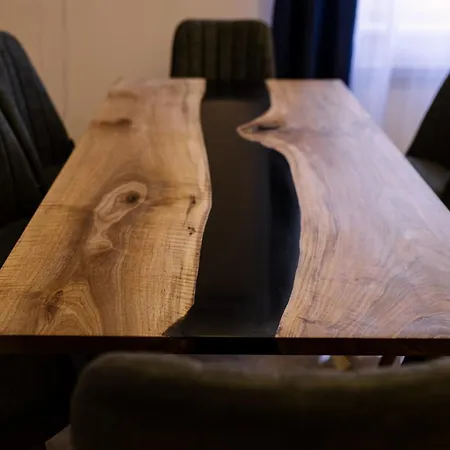 3bdr, Center Retreat, Heart, Free Parking Апартамент София