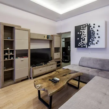 3bdr, Center Retreat, Heart, Free Parking Apartmán *