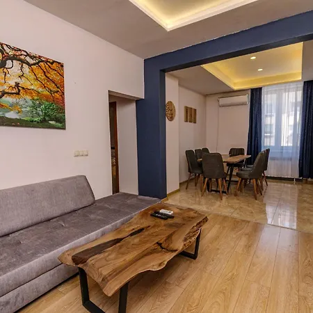 Apartmán 3bdr, Center Retreat, Heart, Free Parking